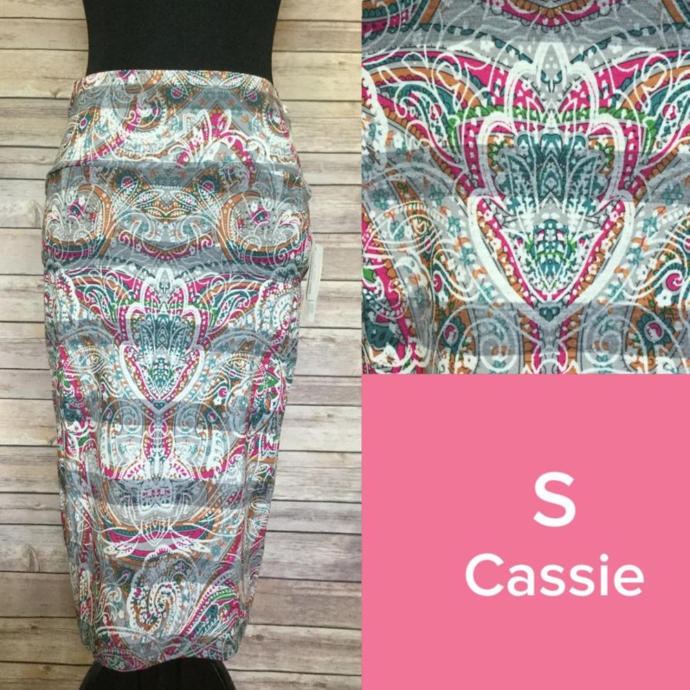 LuLaRoe Cassie
